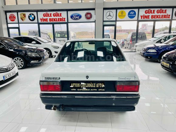 Galeriden Renault R 9 1.4 Broadway 1995 Model Afyonkarahisar