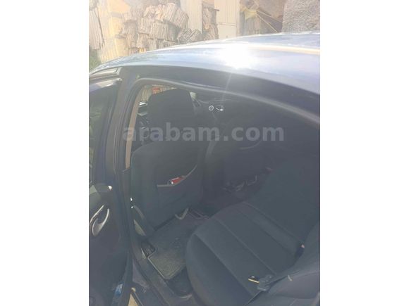 Sahibinden Renault Megane 1.5 dCi Dynamique 2005 Model 