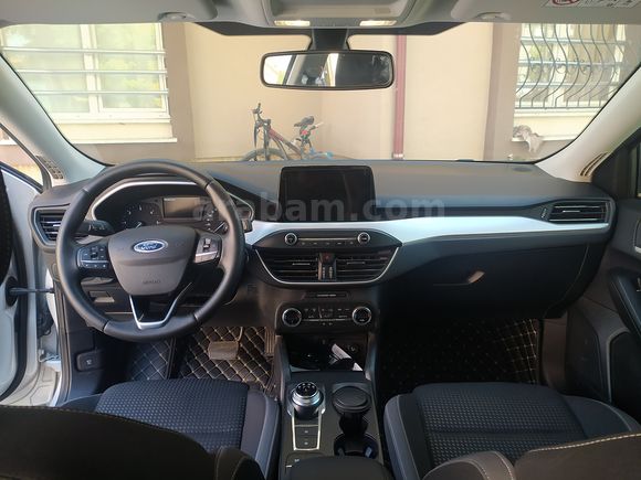 Sahibinden Ford Focus 1.5 TDCi Titanium 2020 Model Konya