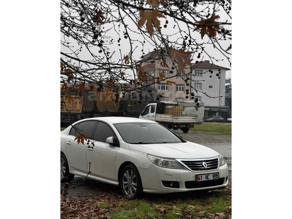 Sahibinden Renault Latitude 1.5 dCi Privilege 2013 Model 