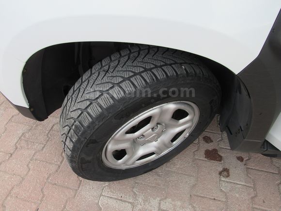 BÜYÜKSOYLU'DAN 2021 DUSTER 1.5 BLUEDCI 4X4 COMFORT