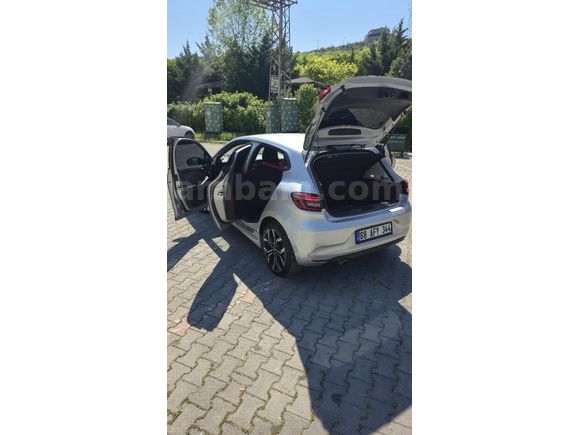 Sahibinden Renault Clio 1.0 SCe Joy 2020 Model