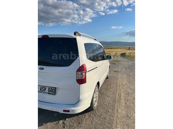 Sahibinden Ford Tourneo Courier 1.6 TDCi Titanium Plus 2016 Model 