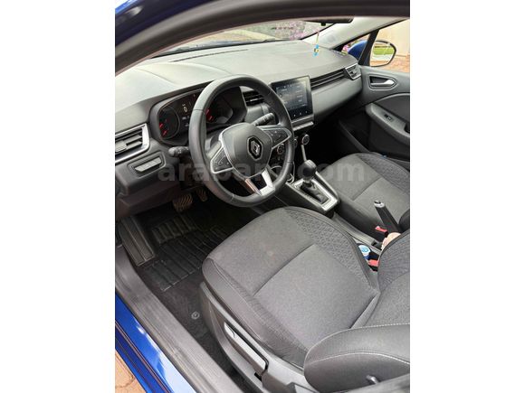 2022 çıkışlı az km clio 