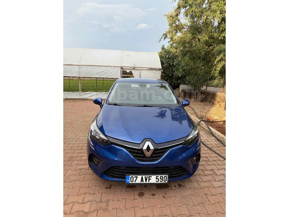 2022 çıkışlı az km clio 