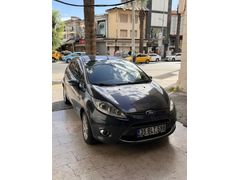 Sahibinden Ford Fiesta 1.4 TDCi Titanium X 2012 Model İzmir 241.000 km Lacivert