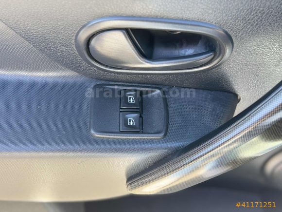 BARDAK AUTO'DAN RENAULT*SYMBOL*DEĞİŞENSİZ*2018*ÇIKIŞLI*LED'Lİ