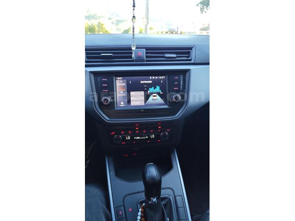 Sahibinden Seat Arona 1.0 EcoTSI Style Plus 2021 Model