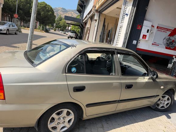 Sahibinden Hyundai Accent 1.3 Admire 2005 Model