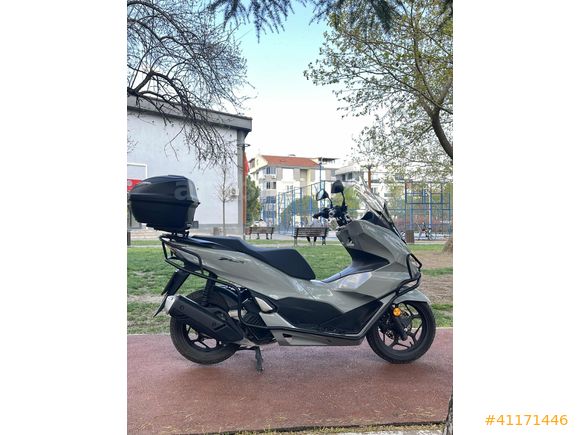 2023 HONDA PCX125 *NARDO GRİ* 4200 KM *YETKİLİ BAKIMLI* EXTRALI