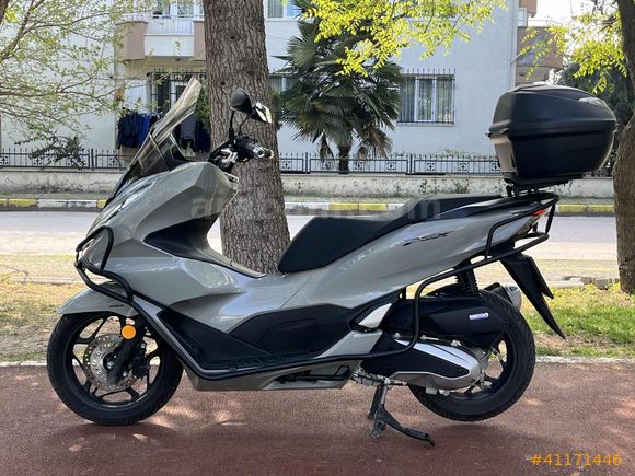 2023 HONDA PCX125 *NARDO GRİ* 4200 KM *YETKİLİ BAKIMLI* EXTRALI