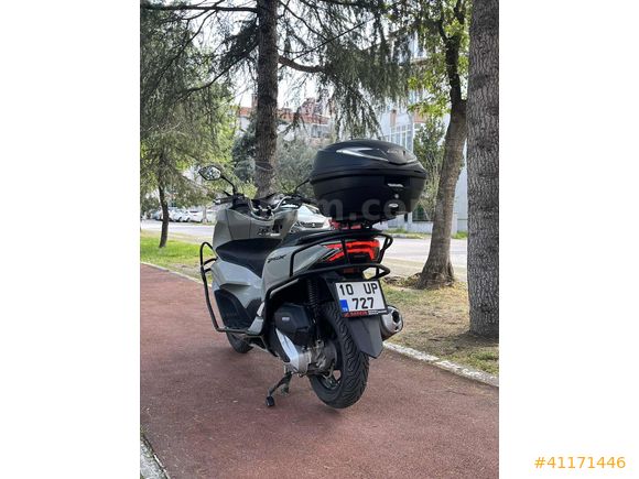 2023 HONDA PCX125 *NARDO GRİ* 4200 KM *YETKİLİ BAKIMLI* EXTRALI