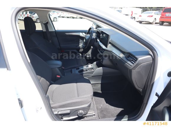 BÜYÜKSOYLU FİLO/2024 MODEL FORD FOCUS 1.5 ECOBLUE TITANIUM STIL