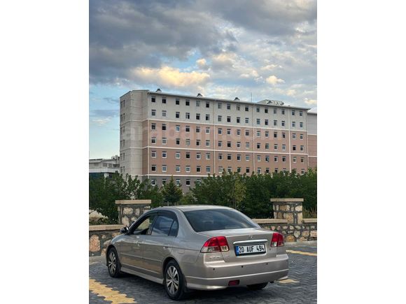 Sahibinden Honda Civic 1.6i VTEC LS 2005 Model 