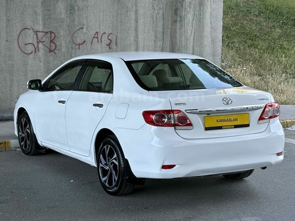 2012 COROLLA 1.4 DİZEL MANUEL BEYAZ ELEGANT-GERİ GÖRÜŞ KAMERALI