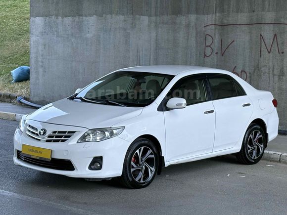 2012 COROLLA 1.4 DİZEL MANUEL BEYAZ ELEGANT-GERİ GÖRÜŞ KAMERALI