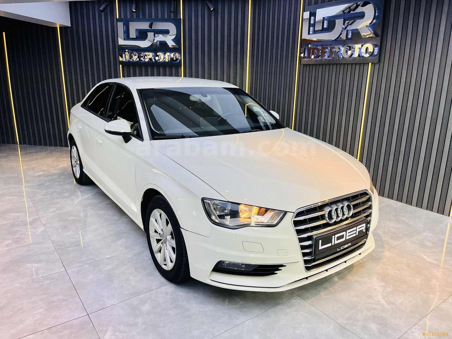 Galeriden Audi A3 Sedan 1.6 TDI Ambiente 2014 Model İzmir 245.000 km Beyaz 4