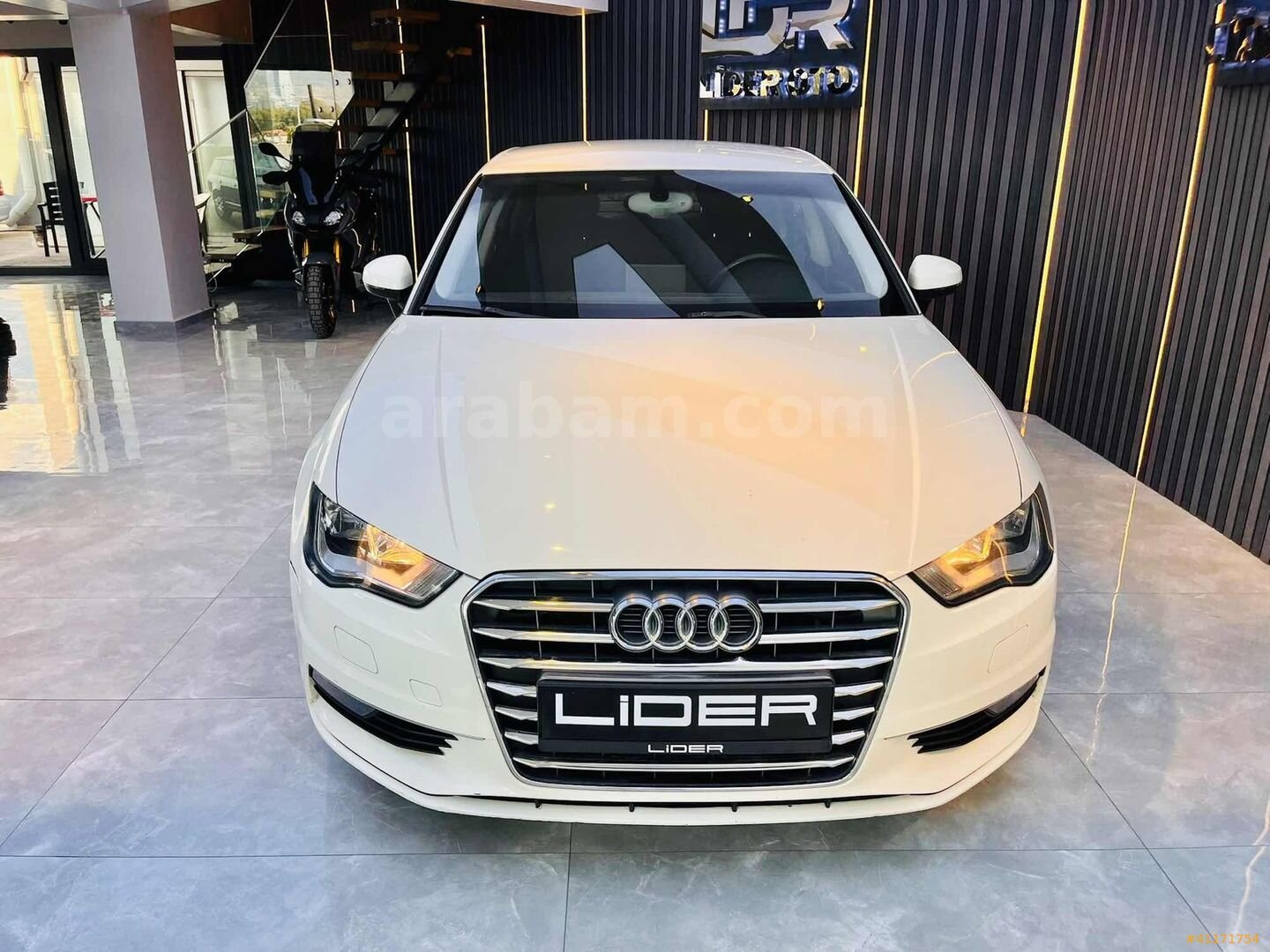 Galeriden Audi A3 Sedan 1.6 TDI Ambiente 2014 Model İzmir 245.000 km Beyaz 3