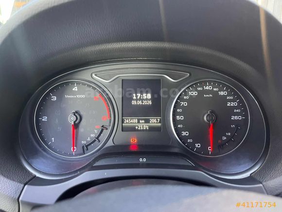2014 A3 SEDAN 1.6 TDİ AMBİANTE