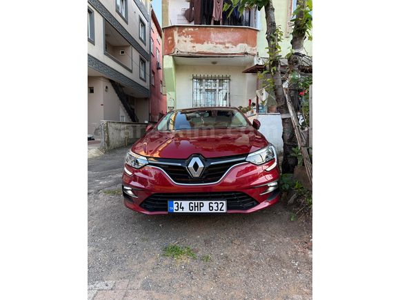 Sahibinden Renault Megane 1.3 TCe Touch 2023 Model  36.000 km Kırmızı