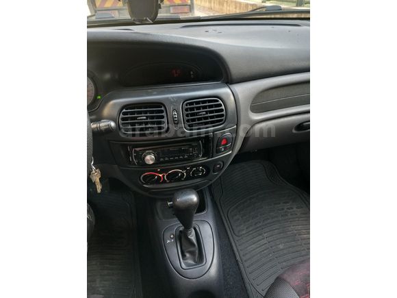 Sahibinden Renault Megane 1.6 Coupe RXI 2000 Model