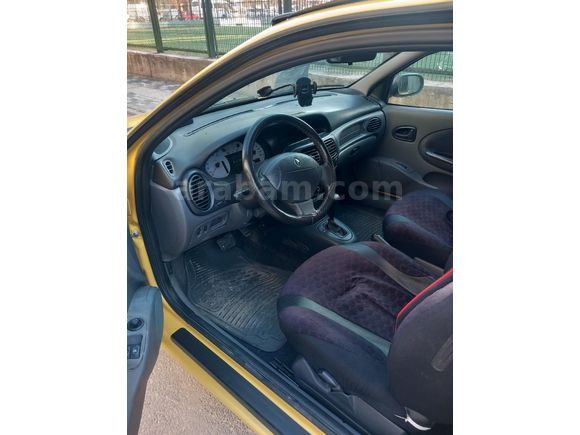 Sahibinden Renault Megane 1.6 Coupe RXI 2000 Model