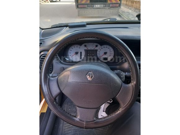 Sahibinden Renault Megane 1.6 Coupe RXI 2000 Model