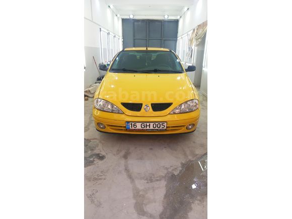 Sahibinden Renault Megane 1.6 Coupe RXI 2000 Model