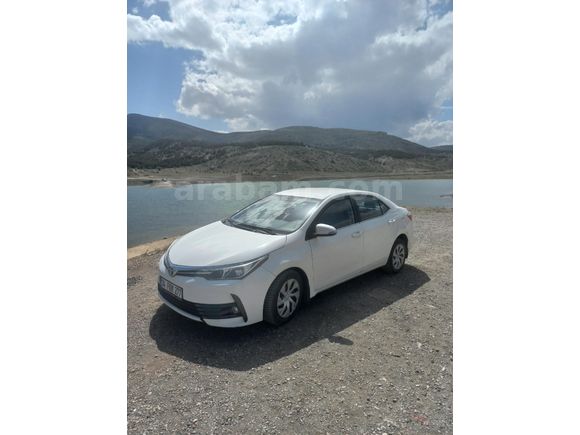 Sahibinden Toyota Corolla 1.4 D-4D Touch 2018 Model