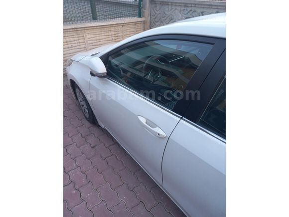 Sahibinden Toyota Corolla 1.4 D-4D Touch 2018 Model