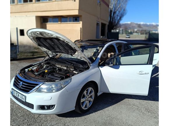 Sahibinden Renault Latitude 1.5 dCi Executive 2012 Model