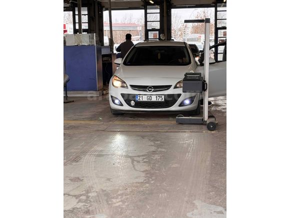 Sahibinden Opel Astra 1.6 Edition 2013 Model 