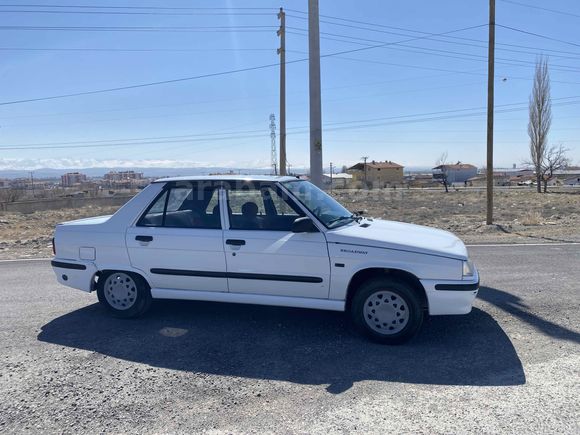 Sahibinden Renault R 9 1.4 Broadway RN 1998 Model 