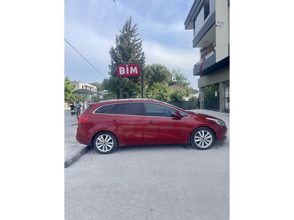 Sahibinden Kia Ceed 1.6 CRDi Concept Plus SW 2014 Model 