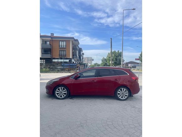 Sahibinden Kia Ceed 1.6 CRDi Concept Plus SW 2014 Model 