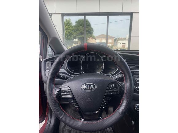 Sahibinden Kia Ceed 1.6 CRDi Concept Plus SW 2014 Model 