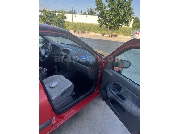 Sahibinden Renault Clio 1.6 RXT 2000 Model 