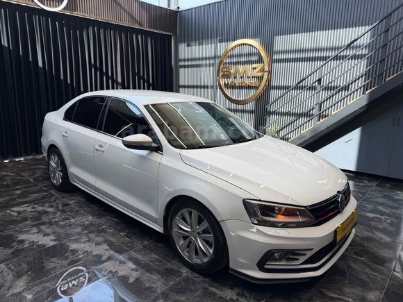 SMZ MOTORS  Volkswagen Jetta 1.2 TSi BlueMotion Trendline 2015 Model Tekirdağ