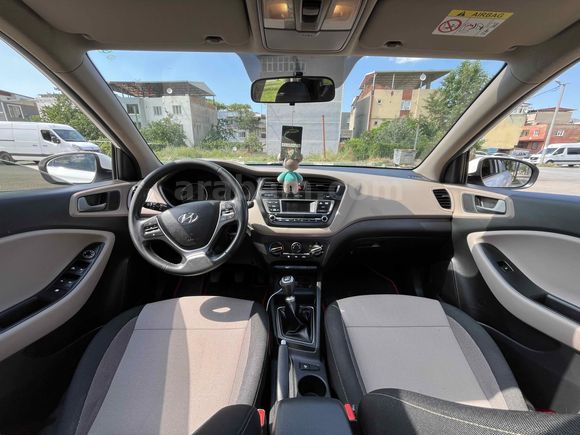 Sahibinden Hyundai i20 1.2 MPI Style 2017 Model 