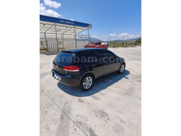 Volkswagen Golf 1.4 TSi Trendline 2012 Model