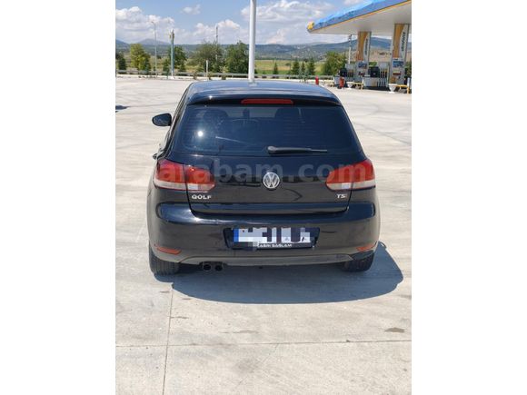 Volkswagen Golf 1.4 TSi Trendline 2012 Model