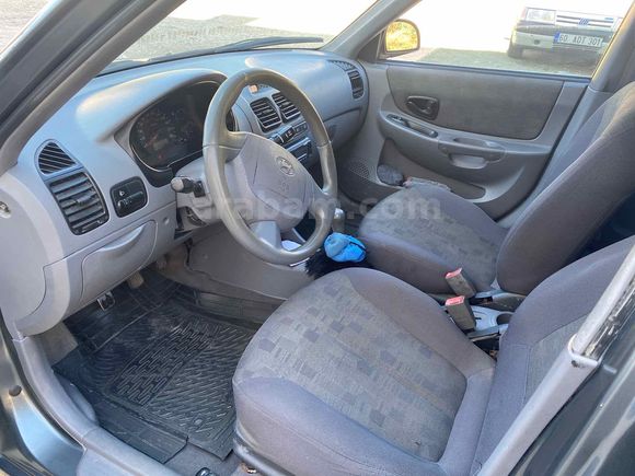 Sahibinden Hyundai Accent 1.5 CRDi Admire 2005 Model 