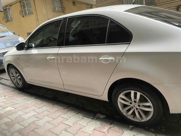 Sahibinden Skoda Rapid 1.6 CR TDI Elegance 2012 Model 
