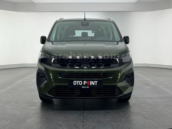 otomobil Peugeot Rifter 1.5 BlueHDI Allure EAT8