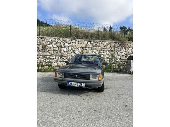 Sahibinden Renault R 9 1.4 Broadway 1989 Model 