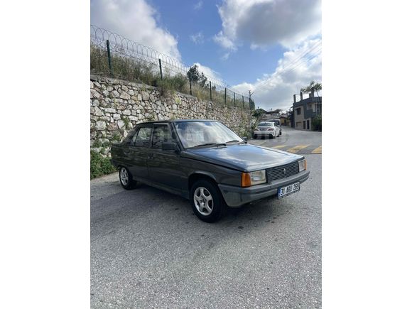Sahibinden Renault R 9 1.4 Broadway 1989 Model 
