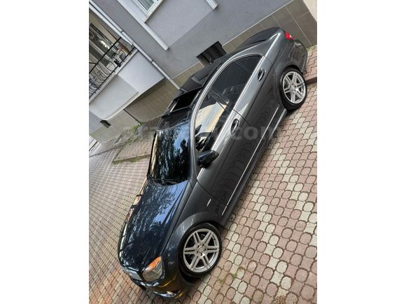 Sahibinden Mercedes - Benz C 180 Kompressor BlueEfficiency AMG 2010 Model 