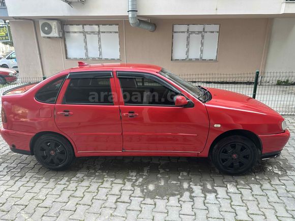 Sahibinden Volkswagen Polo 1.6 Classic 2000 Model  