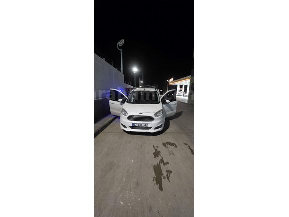 Sahibinden Ford Tourneo Courier 1.6 TDCi Titanium Plus 2015 Model