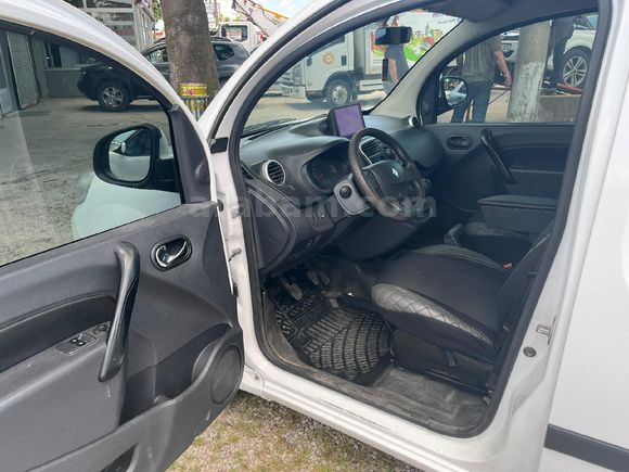 Galeriden Renault Kangoo Express 1.5 dCi Maxi 2015 Model Kocaeli